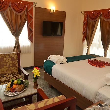 Sri Balaji Hotels Tiruchengodu Eksteriør billede